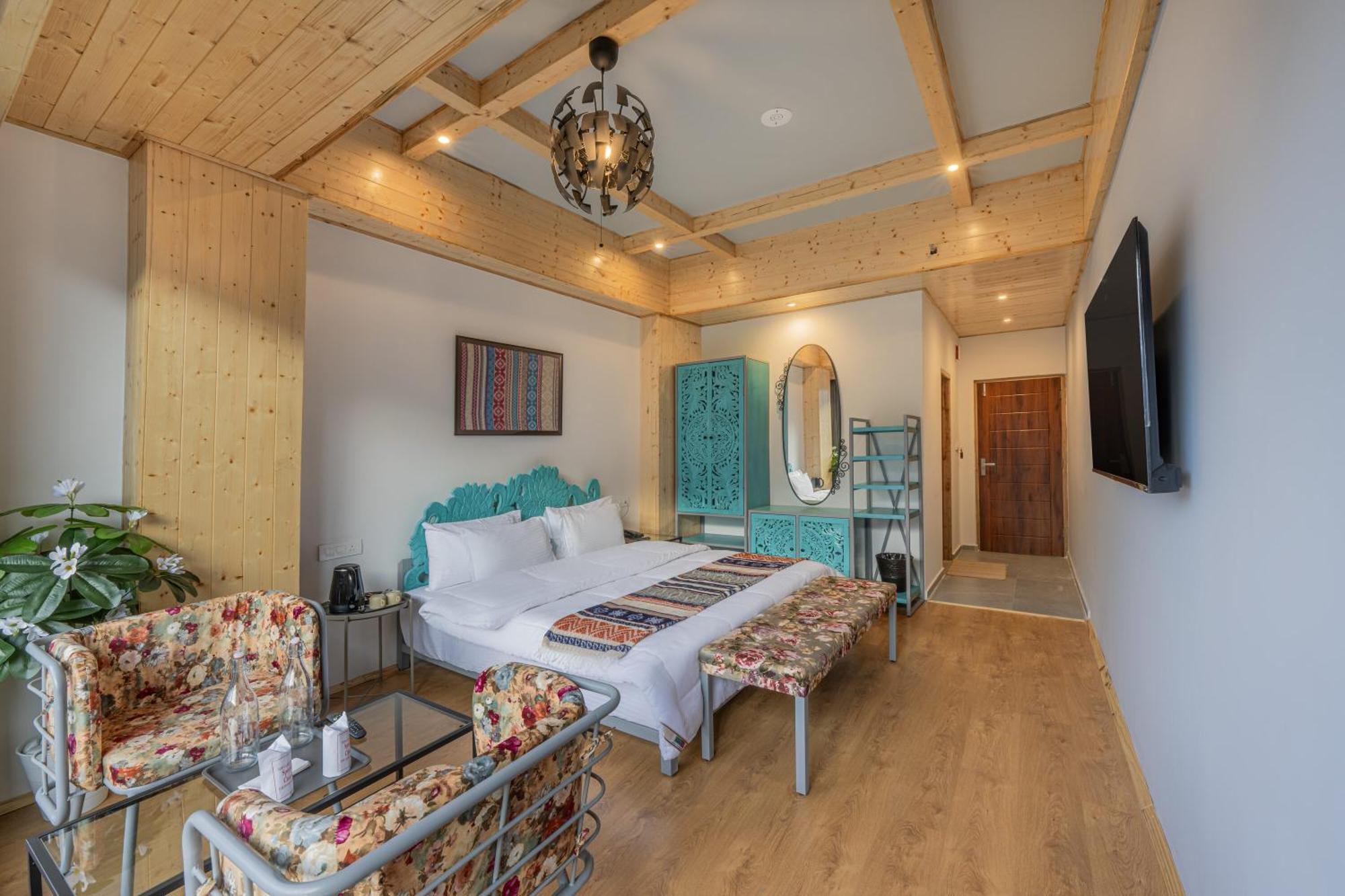 Echor Himalayan Heights Luxe Manali Hotel Exterior photo