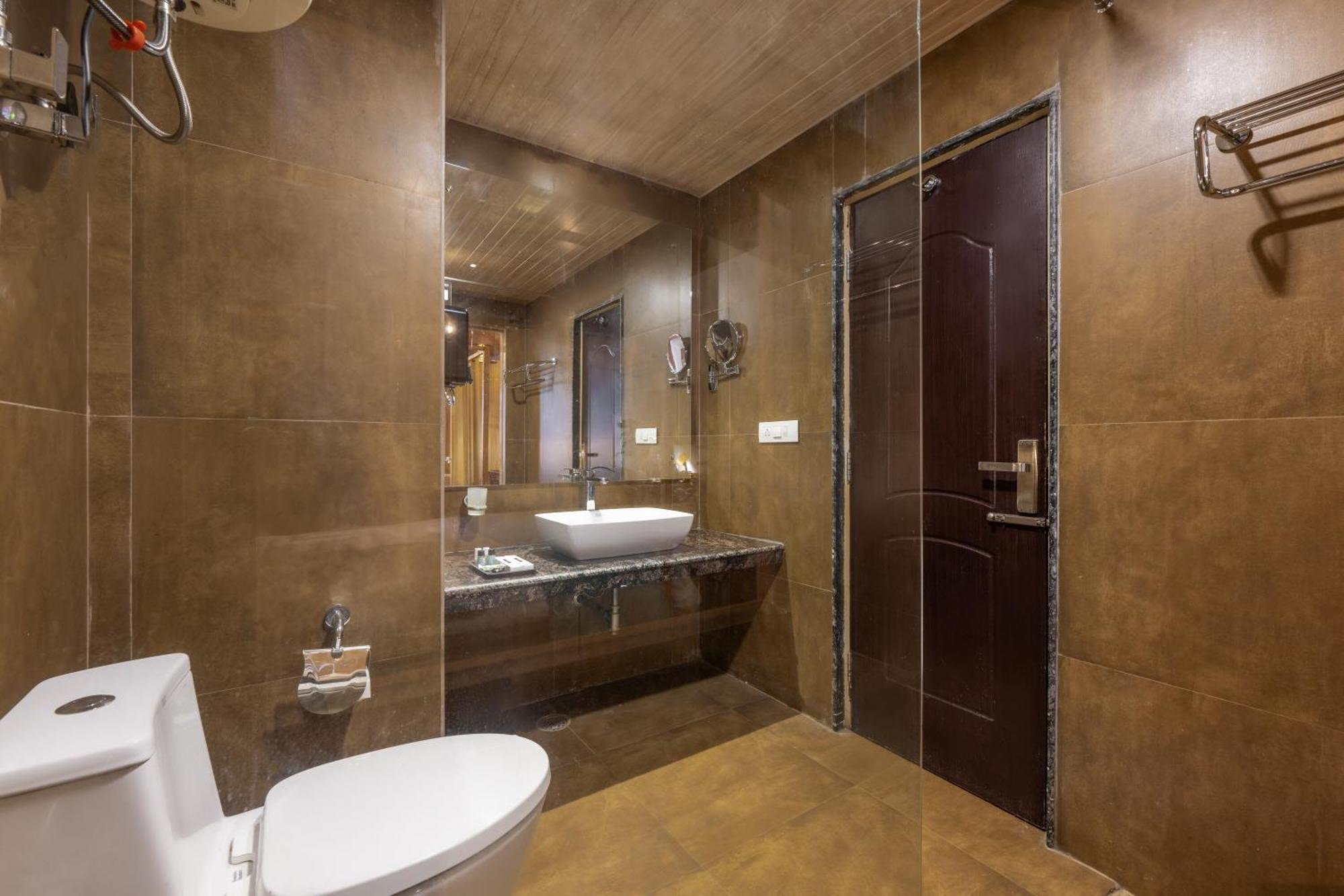 Echor Himalayan Heights Luxe Manali Hotel Exterior photo