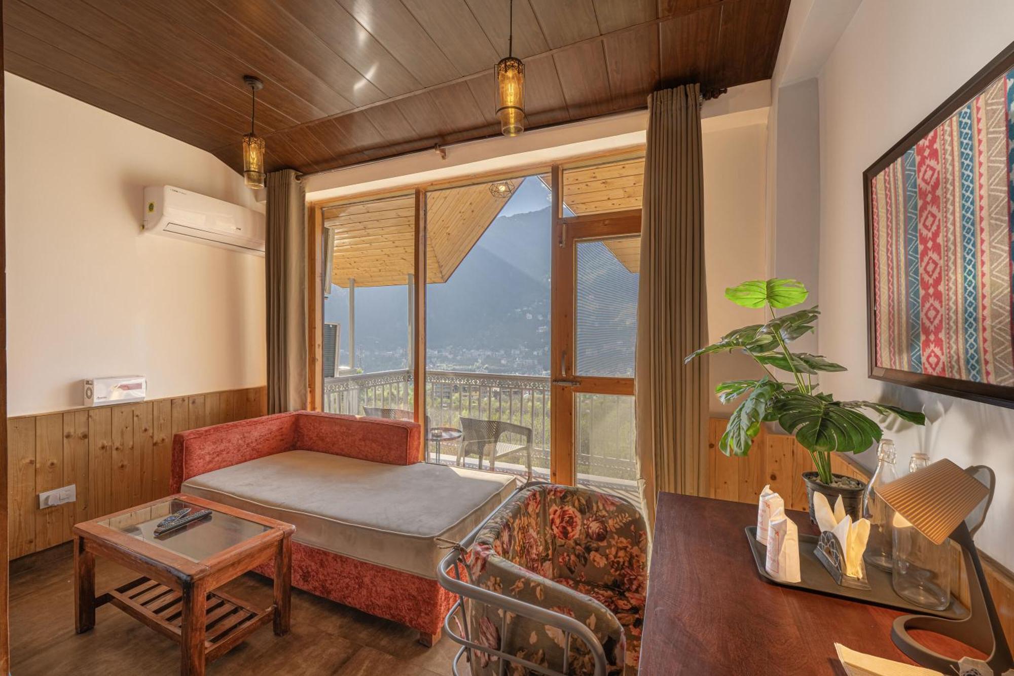 Echor Himalayan Heights Luxe Manali Hotel Exterior photo