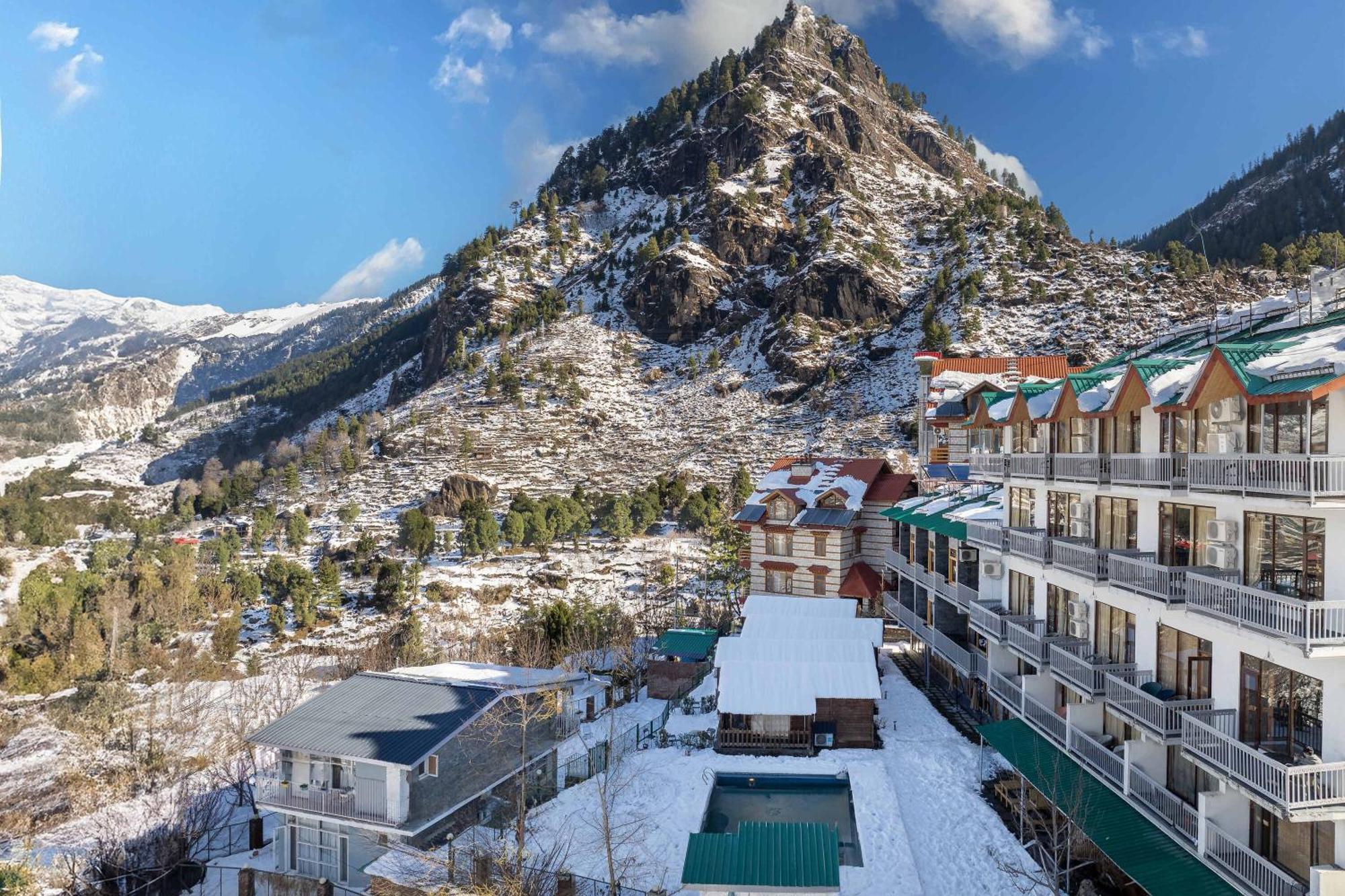 Echor Himalayan Heights Luxe Manali Hotel Exterior photo